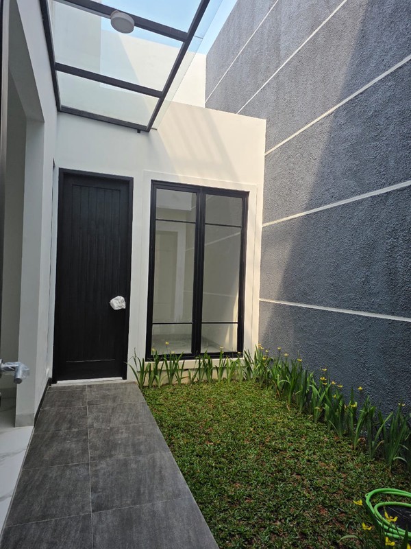Rumah Siap Huni dengan Hunian Nyaman dan Asri di Pondok Aren, Tangerang Selatan.