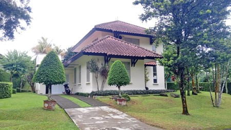 Rumah Mewah di Villa Rancamaya Golf Estate - View Hijau & Lingkungan Eksklusif