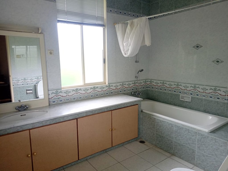 Rumah Mewah di Villa Rancamaya Golf Estate - View Hijau & Lingkungan Eksklusif