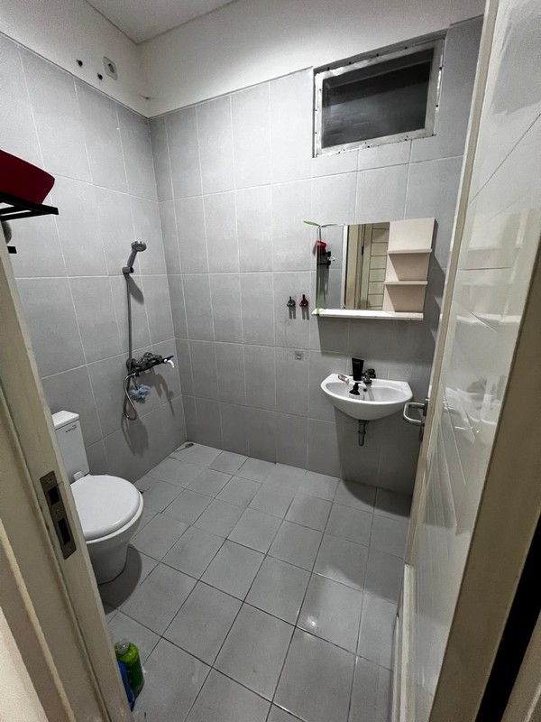 Rumah Dijual Dian Istana Wiyung Surabaya