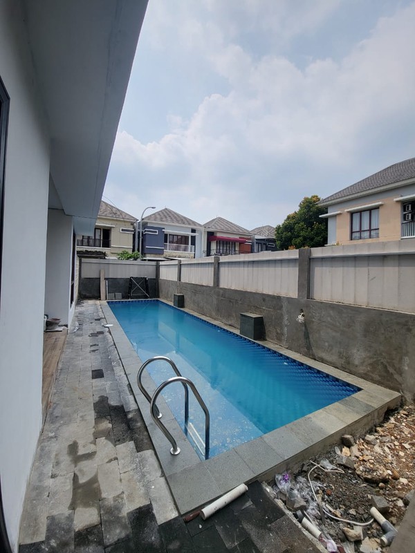 Rumah Bagus Siap Huni Asri ada Pool di Discovery Fiore, Bintaro Jaya Sektor 9