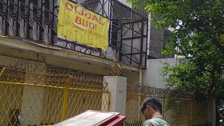 Ruko Dijual Jalan Kusuma Bangsa Genteng Surabaya