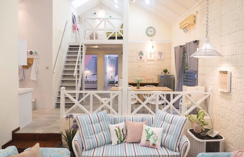 Dijual Rumah Villa Grand Trawas blok D- Mojokerto JATIM - dekat Grand Whiz -BARU RenoV Desain Attic Room 1 Lantai Full Furnished Modern 