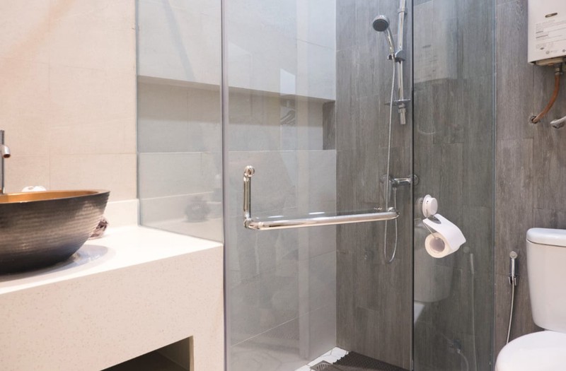 Dijual Rumah Villa Grand Trawas blok D- Mojokerto JATIM - dekat Grand Whiz -BARU RenoV Desain Attic Room 1 Lantai Full Furnished Modern 