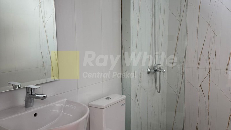 Rumah di Cluster Nilapadmi Kota Baru Parahyangan