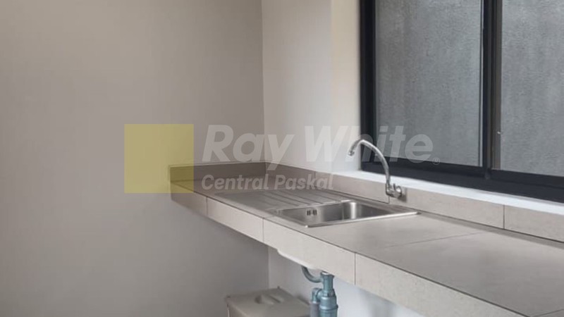 Rumah di Cluster Nilapadmi Kota Baru Parahyangan