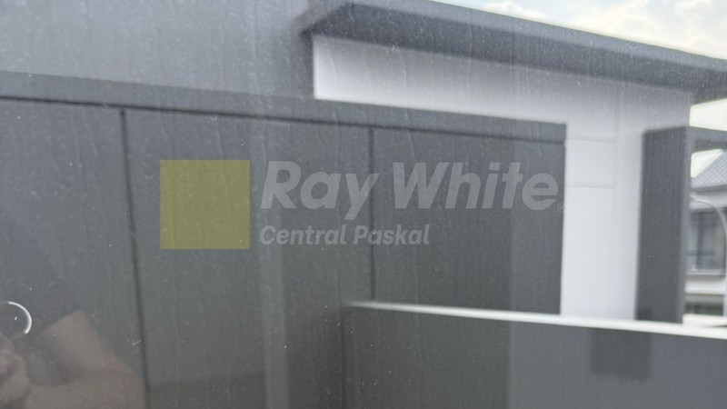 Rumah di Cluster Nilapadmi Kota Baru Parahyangan