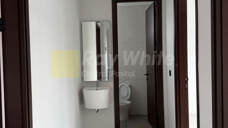 Rumah di Cluster Nilapadmi Kota Baru Parahyangan