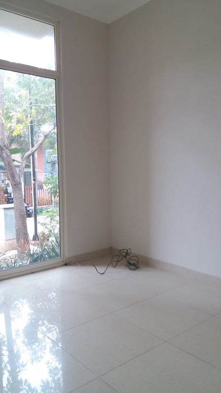 Rumah Bagus Siap Huni dan Asri di Kebayoran Essence, Bintaro Jaya Sektor 7