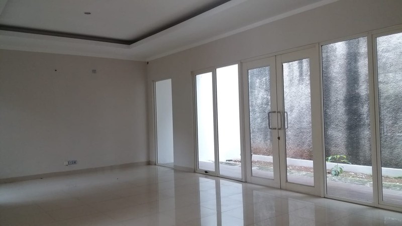 Rumah Bagus Siap Huni dan Asri di Kebayoran Essence, Bintaro Jaya Sektor 7