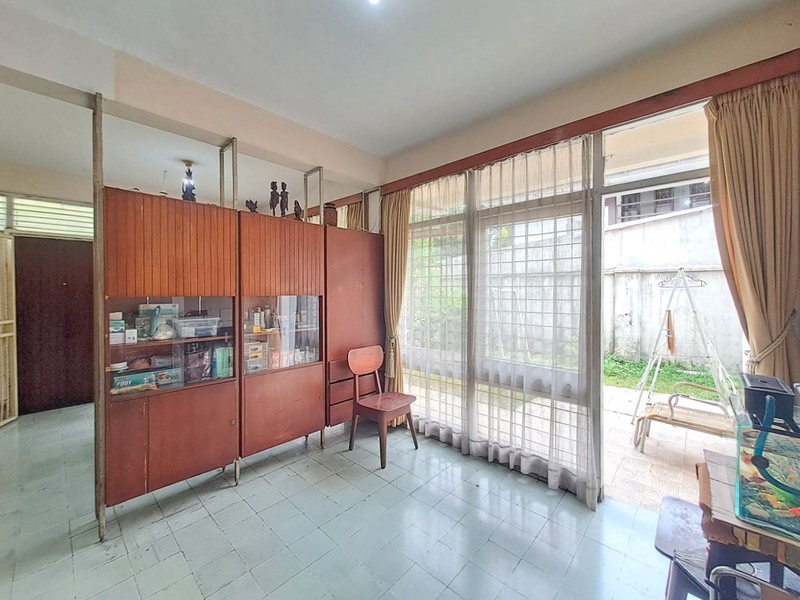 Rumah klasik di Bandung Wetan dekat Dago Juanda, Riau, Cihampelas