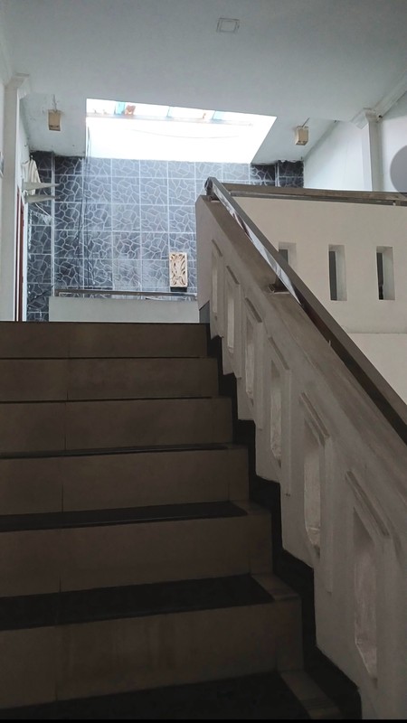 Rumah Bagus, 2 Lantai, Lokasi strategis di Pesanggrahan