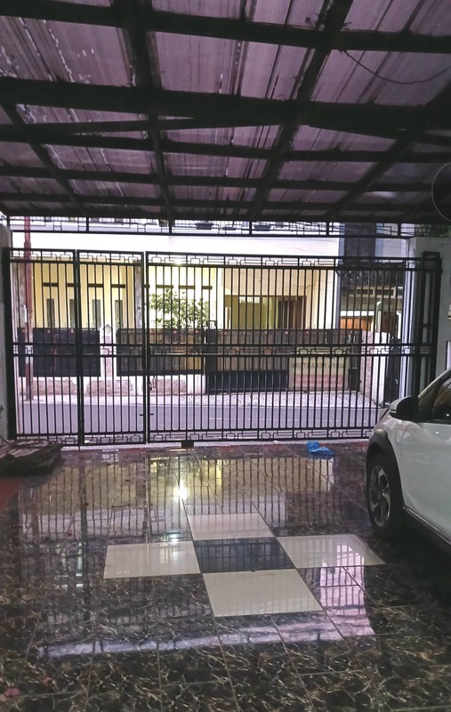 Rumah Bagus, 2 Lantai, Lokasi strategis di Pesanggrahan