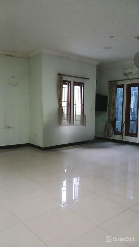 Rumah Bagus, 2 Lantai, Lokasi strategis di Pesanggrahan