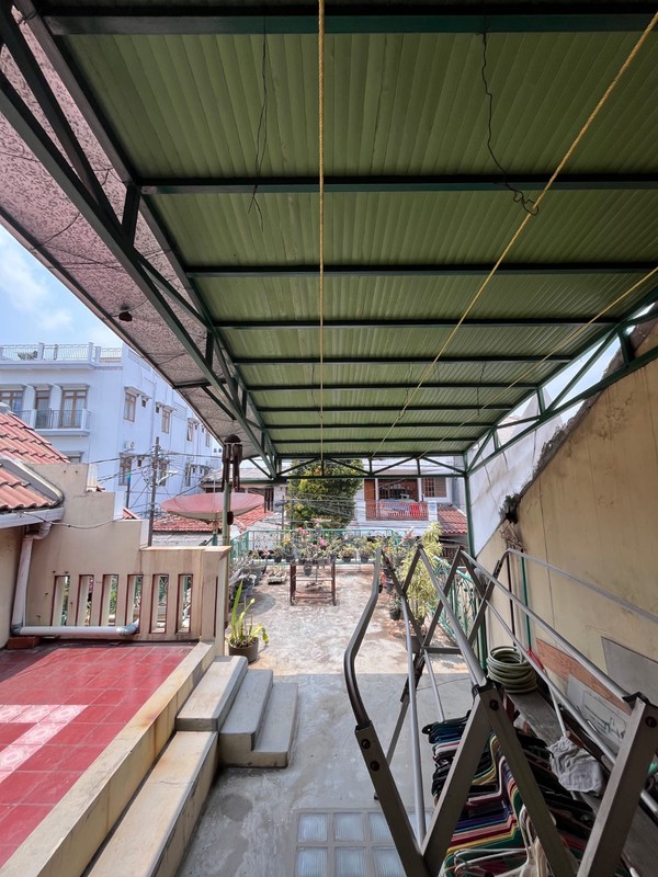 Dijual Rumah Cantik Siap Huni di Kramat Kwitang Jakarta Pusat