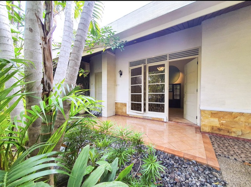 Dijual 325 m2 Rumah Kos kost-an Medokan Asri Tengah - Medokan Ayu - Rungkut Surabaya Timur - Row Jalan 3 Mobil dekat UPN, MERR