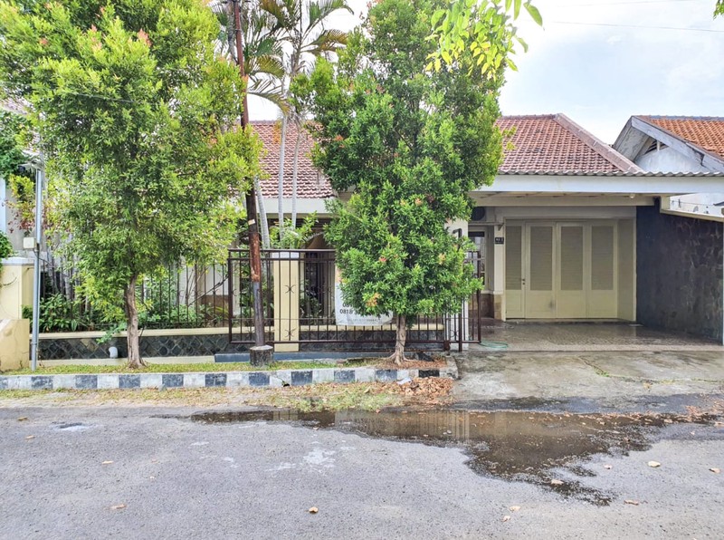 Dijual 325 m2 Rumah Kos kost-an Medokan Asri Tengah - Medokan Ayu - Rungkut Surabaya Timur - Row Jalan 3 Mobil dekat UPN, MERR