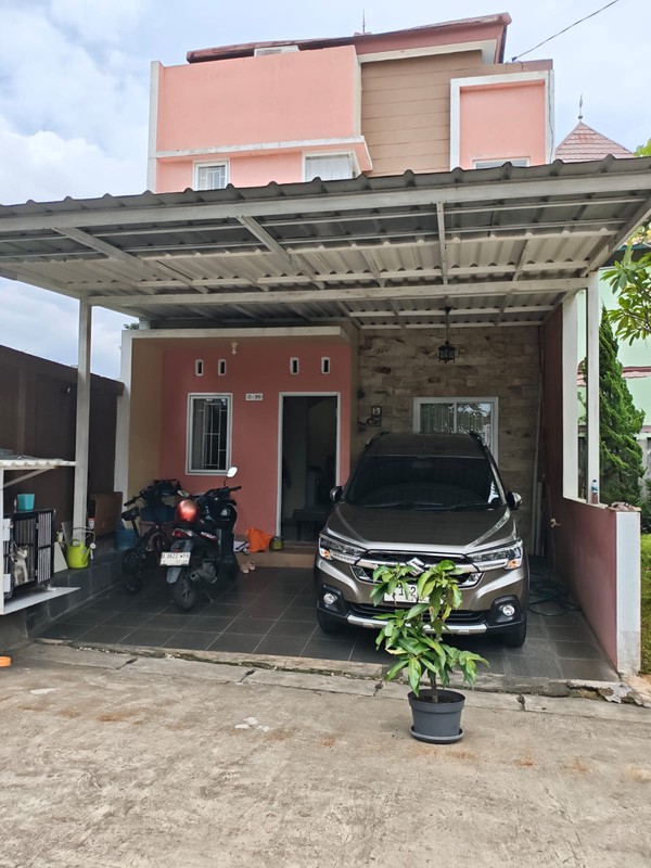 DI JUAL CEPAT RUMAH 2 LANTAI DI CHAMPACA RESIDENCE CIPUTAT