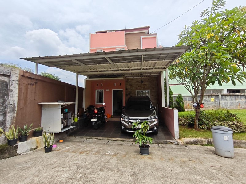 DI JUAL CEPAT RUMAH 2 LANTAI DI CHAMPACA RESIDENCE CIPUTAT