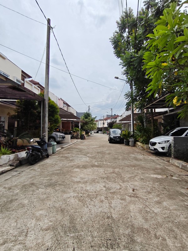 DI JUAL CEPAT RUMAH 2 LANTAI DI CHAMPACA RESIDENCE CIPUTAT