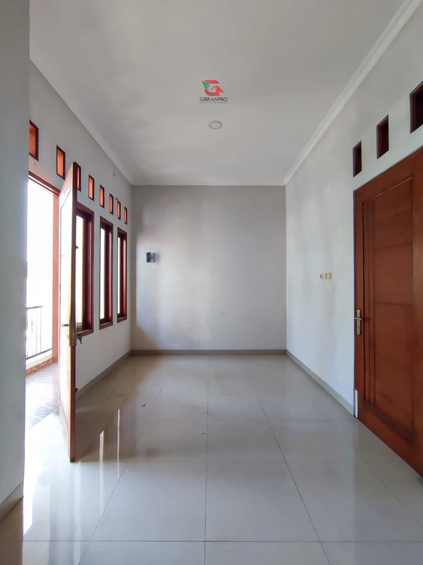 Di jual Rumah hitung tanah di Jl Masjid Al-Baido dkt psr Ciledug