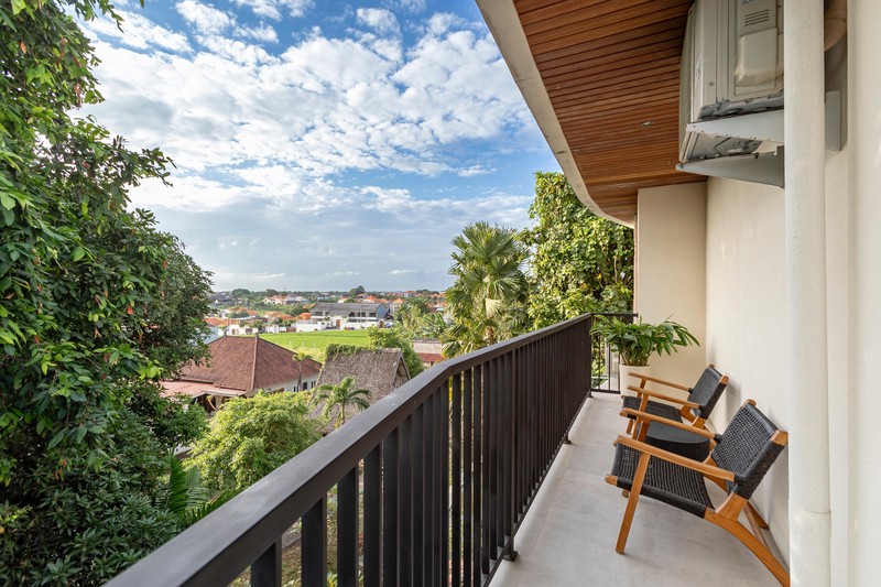 Leasehold - Exclusive Modern Suites in Prime Canggu Location, Bali