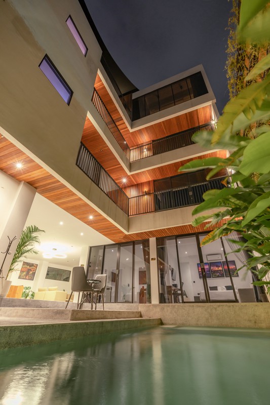 Leasehold - Exclusive Modern Suites in Prime Canggu Location, Bali