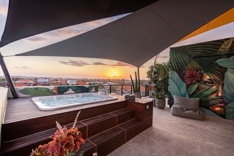 Leasehold - Exclusive Modern Suites in Prime Canggu Location, Bali