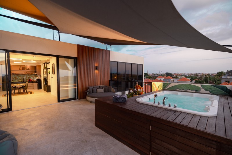 Leasehold - Exclusive Modern Suites in Prime Canggu Location, Bali