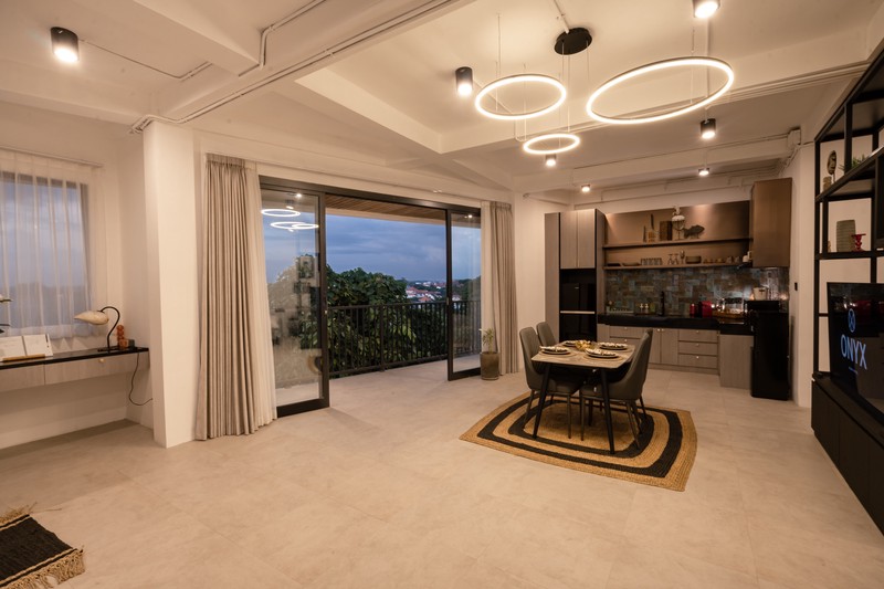 Leasehold - Exclusive Modern Suites in Prime Canggu Location, Bali