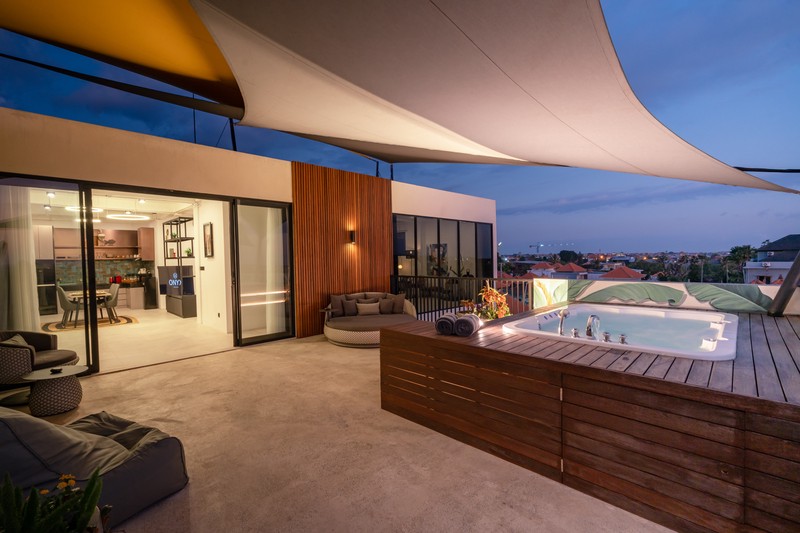 Leasehold - Exclusive Modern Suites in Prime Canggu Location, Bali