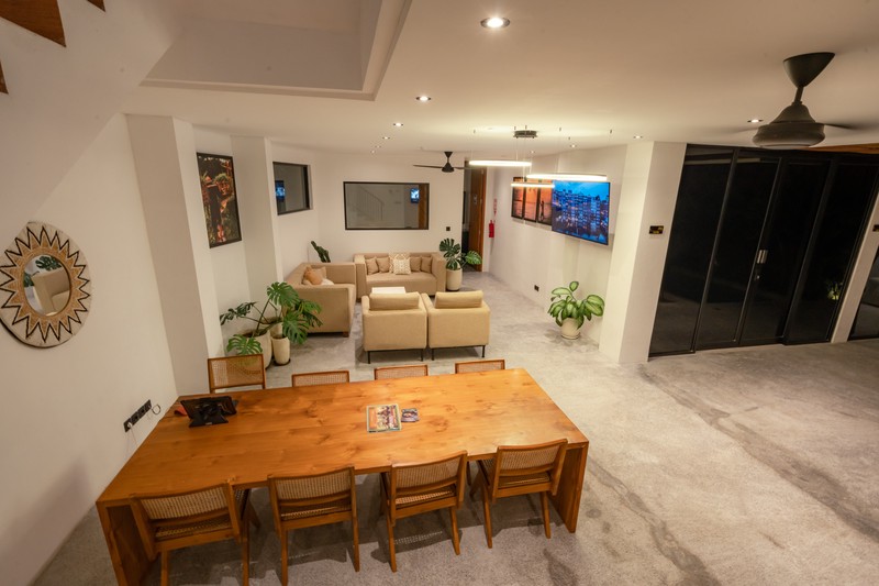 Leasehold - Exclusive Modern Suites in Prime Canggu Location, Bali