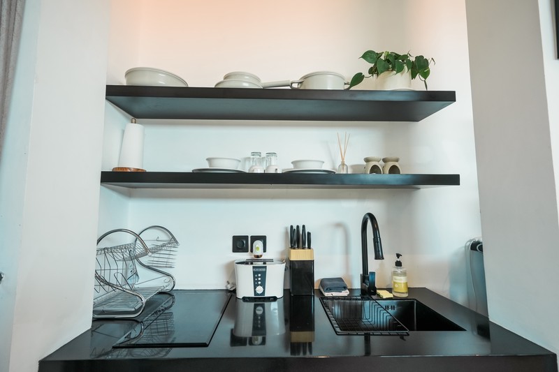 Leasehold - Exclusive Modern Suites in Prime Canggu Location, Bali