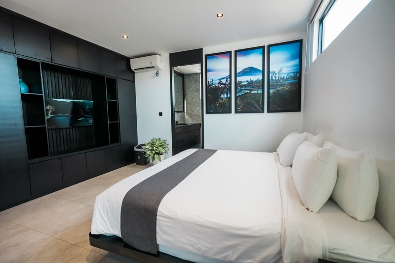 Leasehold - Exclusive Modern Suites in Prime Canggu Location, Bali