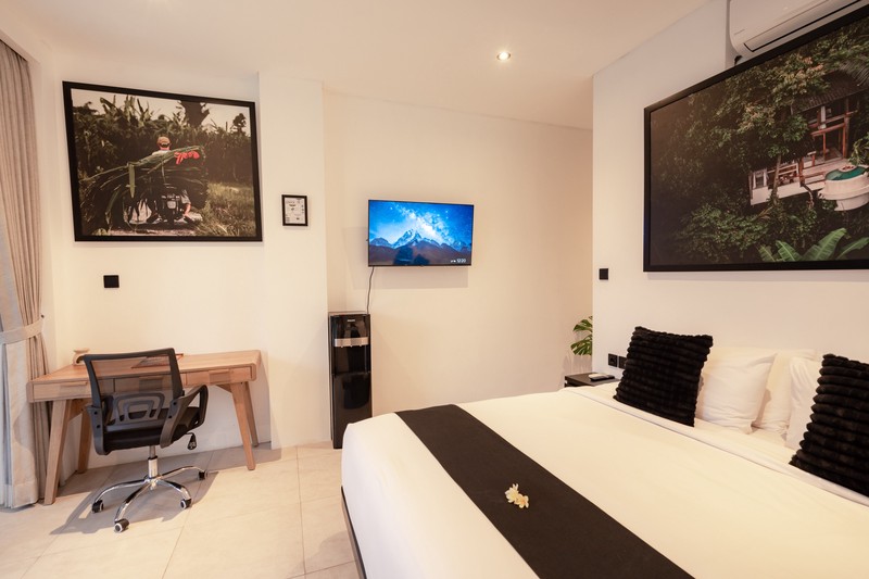 Leasehold - Exclusive Modern Suites in Prime Canggu Location, Bali