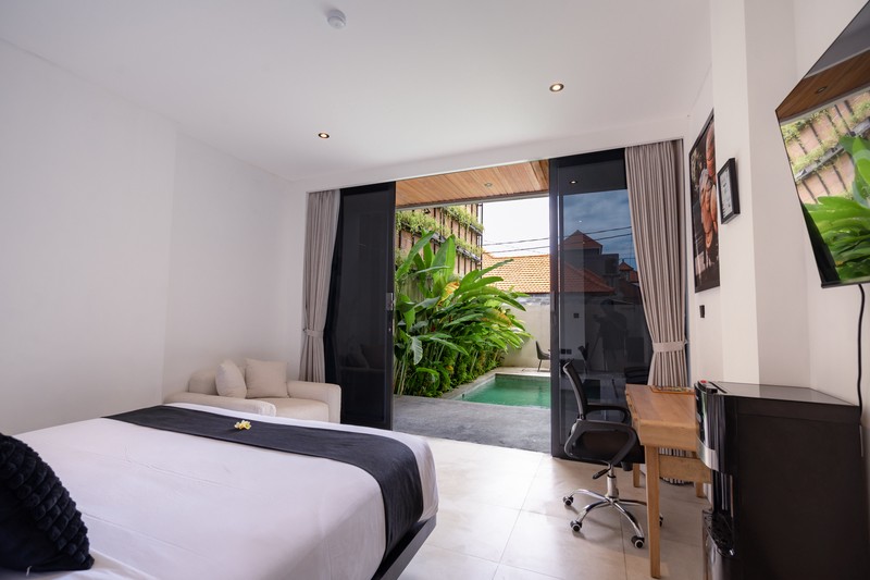 Leasehold - Exclusive Modern Suites in Prime Canggu Location, Bali