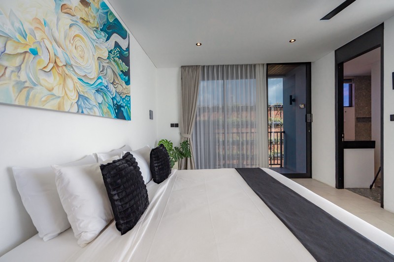Leasehold - Exclusive Modern Suites in Prime Canggu Location, Bali