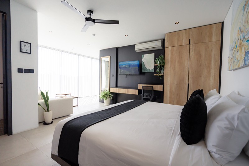 Leasehold - Exclusive Modern Suites in Prime Canggu Location, Bali