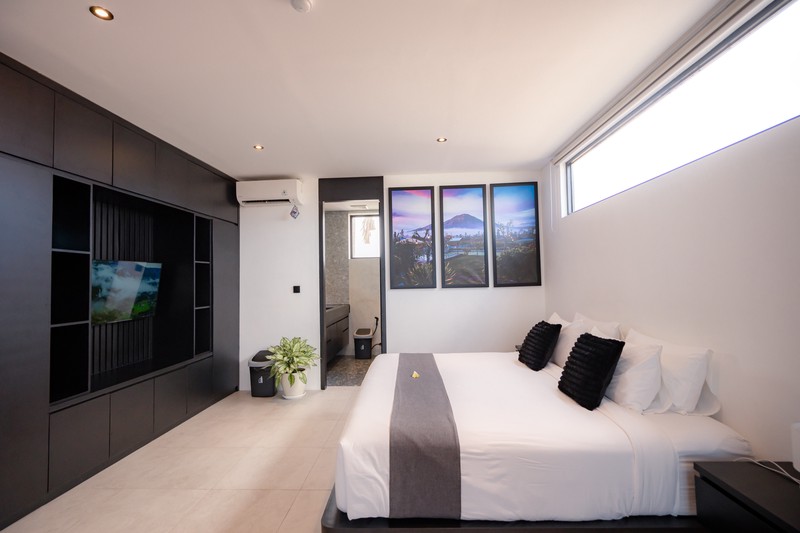 Leasehold - Exclusive Modern Suites in Prime Canggu Location, Bali