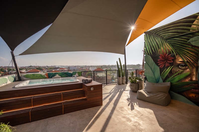 Leasehold - Exclusive Modern Suites in Prime Canggu Location, Bali