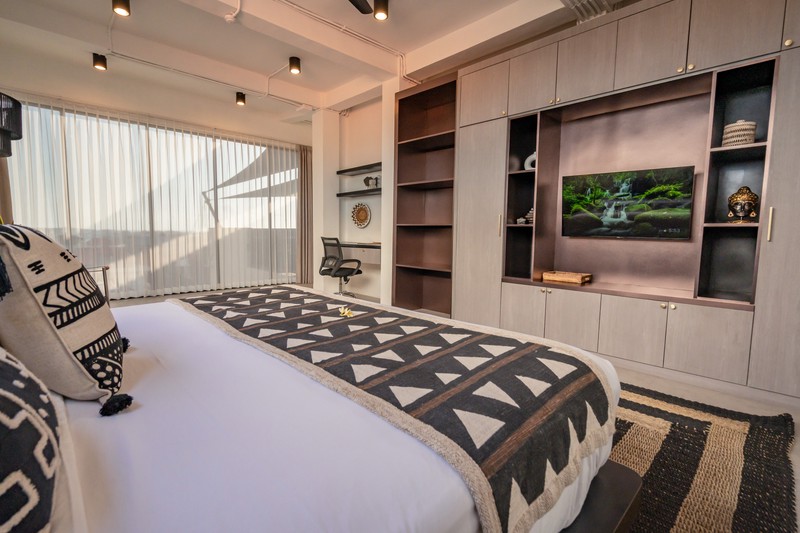 Leasehold - Exclusive Modern Suites in Prime Canggu Location, Bali
