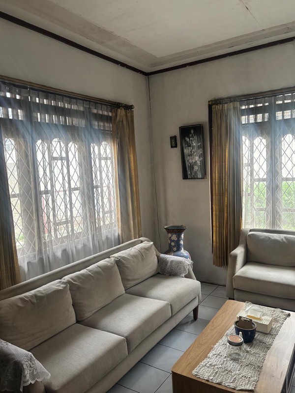 Dijual unit Rumah dan unit Kost2an Siap Huni di Margonda Raya Jl.Salak - Depok.