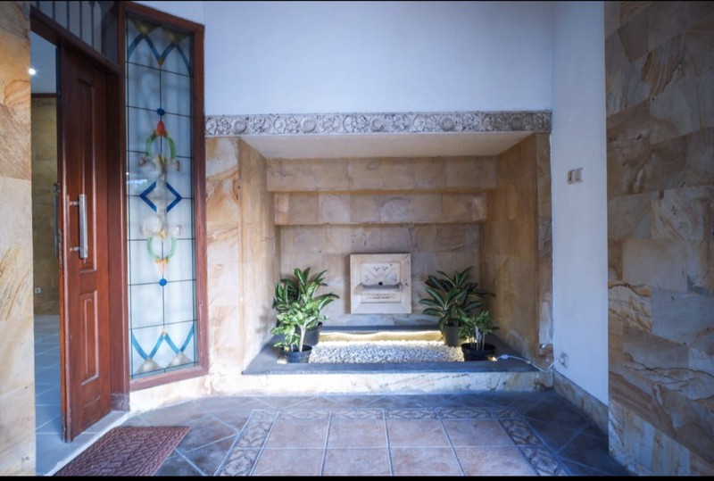 Dijual 400 m2 Rumah Margorejo Indah - Wonocolo Surabaya Dekat Papaya, Plaza Marina, Raya Jemursari, Akses Tol, Raya A Yani