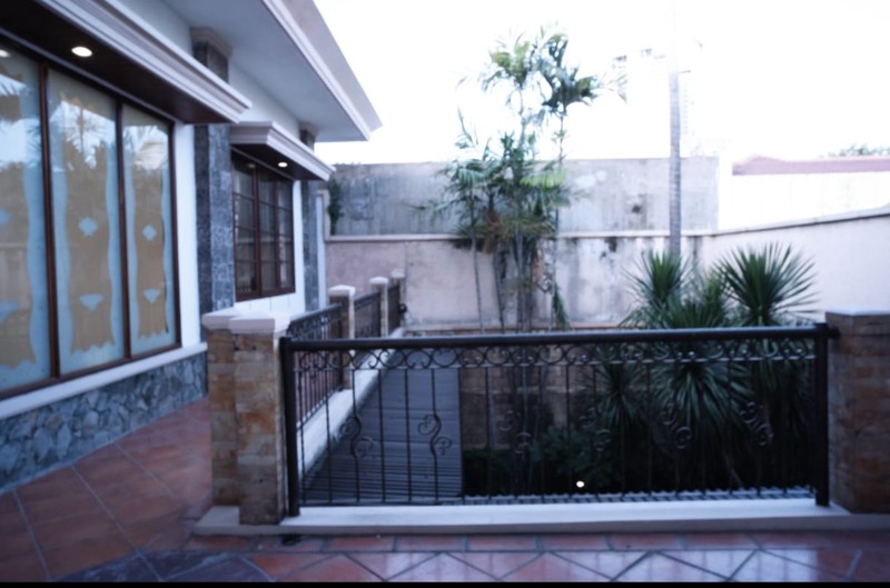 Dijual 400 m2 Rumah Margorejo Indah - Wonocolo Surabaya Dekat Papaya, Plaza Marina, Raya Jemursari, Akses Tol, Raya A Yani