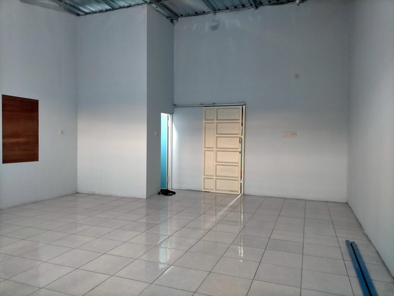 DISEWAKAN RUKO 1 LANTAI NOL JALAN RAYA SAMBIKEREP SURABAYA BARAT