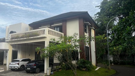 Rumah Bagus Di Neo Catalonia, Nusa Loka BSD Tangerang Selatan
