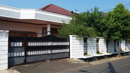 Rumah Bagus Di Jl H Maimun, Pondok Pinang Kebayoran Lama Jakarta Selatan