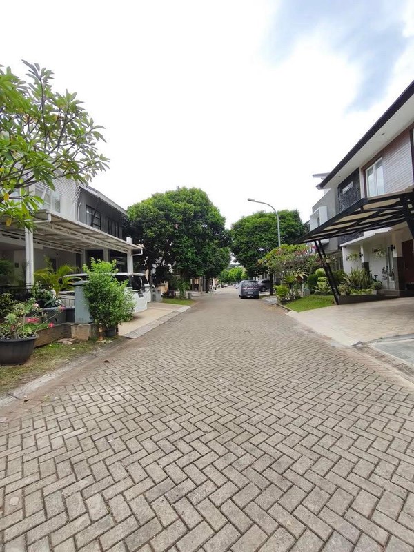 Rumah Bagus Di Discovery Terra Bintaro Jaya Sektor 9