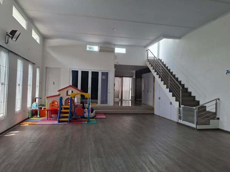 Rumah Bagus Di Sakura Regency Bekasi Jawa Barat