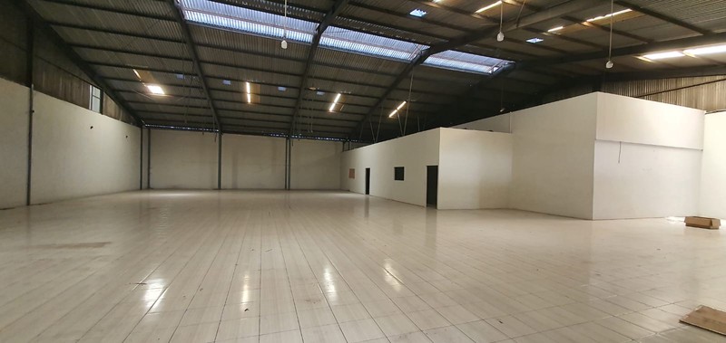 Gudang Strategis Raya Manukan Wetan Surabaya Barat 